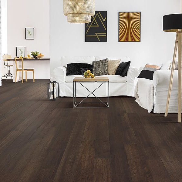The Phoenixville, PA area’s best hardwood flooring store is P.C. Curry Floor Covering, Inc.